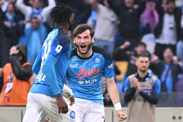 Anguissa e Kvara festeggiano il goal segnato contro l'Inter - Foto ANSA - Cronacalive.it