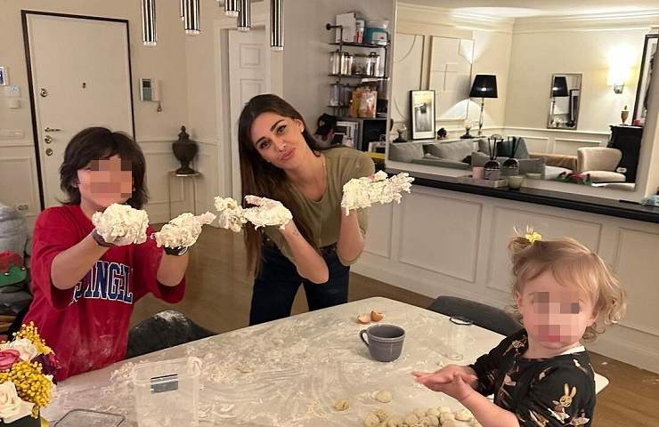 Belen in cucina con i figli