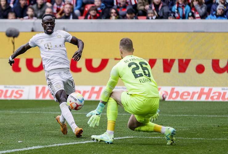 Sadio Manè prima di segnare un goal in Bundesliga- Foto ANSA - Cronacalive.it