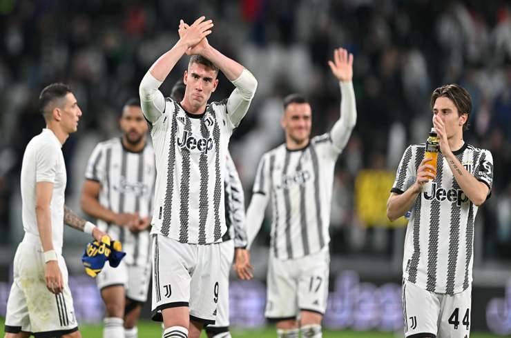 La Juventus saluta i tifosi - Foto ANSA - Cronacalive.it