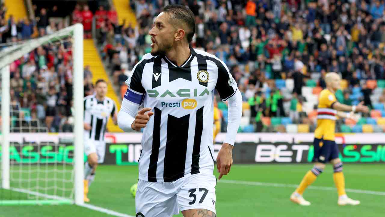 Roberto Pereyra festeggia un goal - Foto ANSA - Cronacalive.it