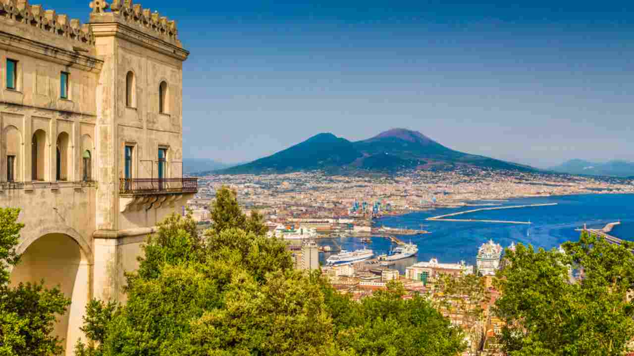 NAPOLI