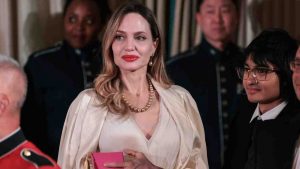 Angelina Jolie lancia un brand di moda sostenibile (Fonte Ansa)